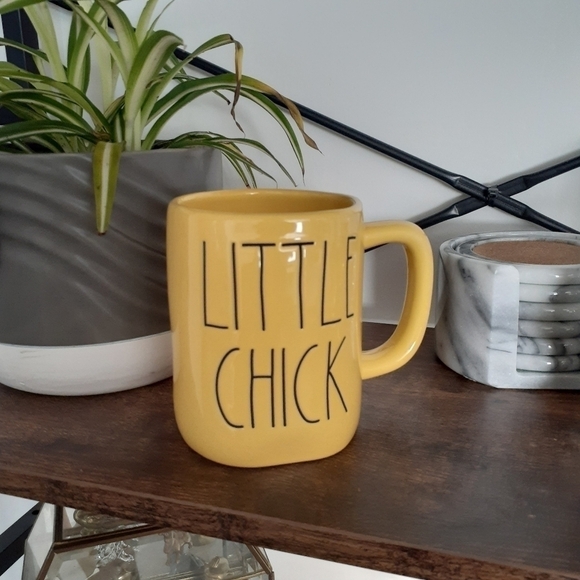 Rae Dunn " Little Chick" Sunny Yellow Mug Easter - Picture 1 of 6